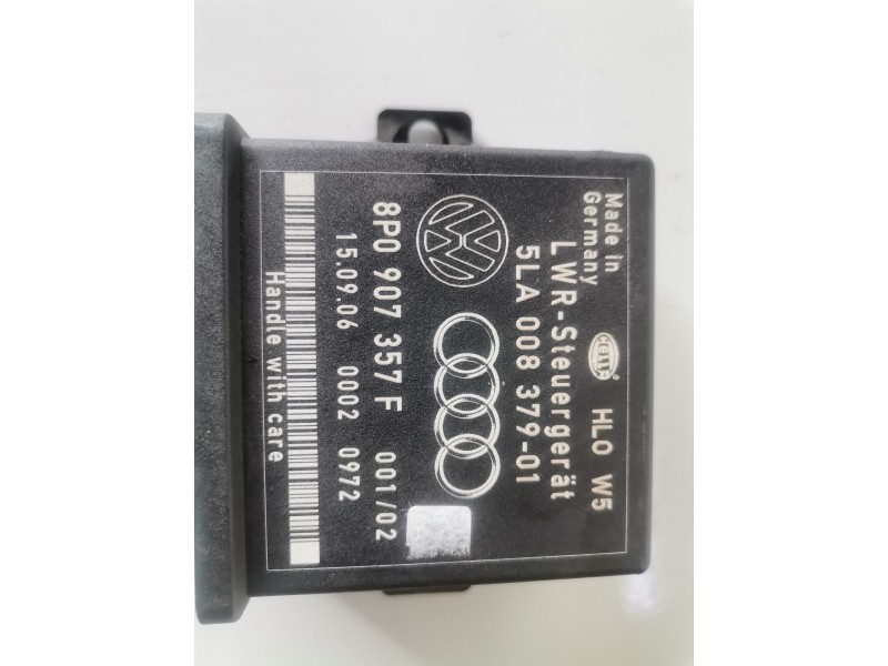 Recambio de centralita luces para audi a8 (4e) bvn referencia OEM IAM 5LA00837901  