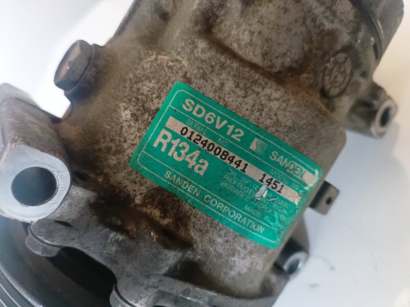 Recambio de compresor aire acondicionado para suzuki liana (rh/er) 8hy referencia OEM IAM 1451  