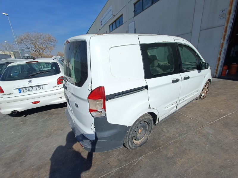 ford transit courier (c4a) del año 2015