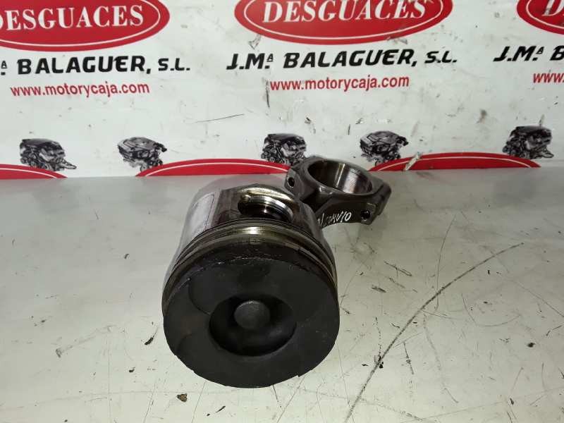 Recambio de piston para nissan interstar (x70) referencia OEM IAM   