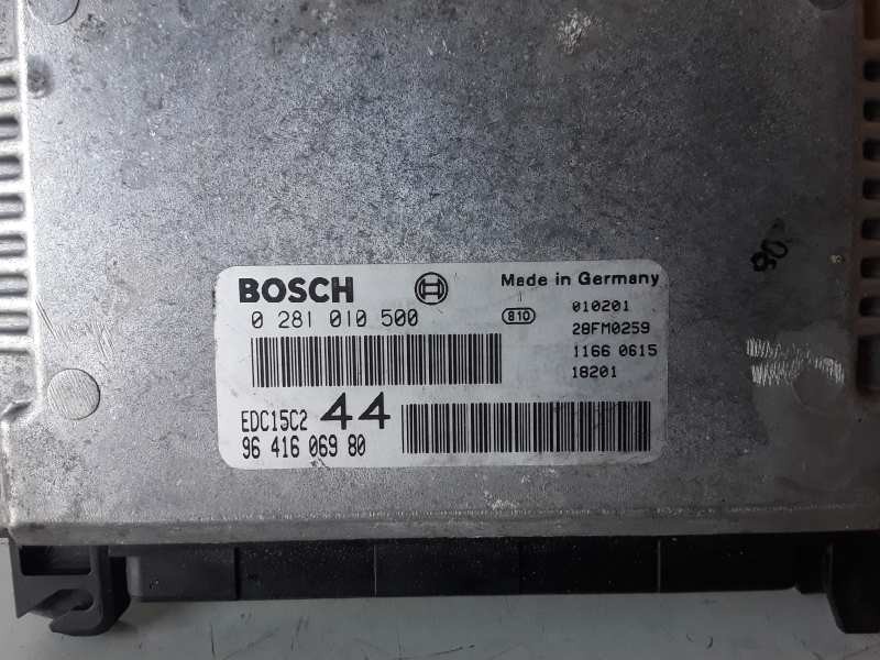Recambio de centralita motor uce para peugeot 206 rhy referencia OEM IAM 0281010500/EDC15C2/9641606980  