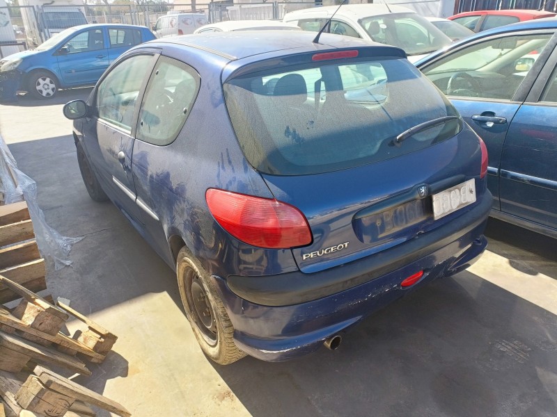 peugeot 206 del año 2000