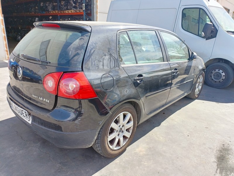 volkswagen golf v (1k1)(10.2003) del año 2004
