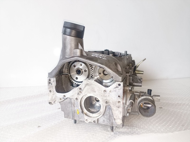 Recambio de culata para mercedes-benz sprinter ii kombi 646986 referencia OEM IAM   