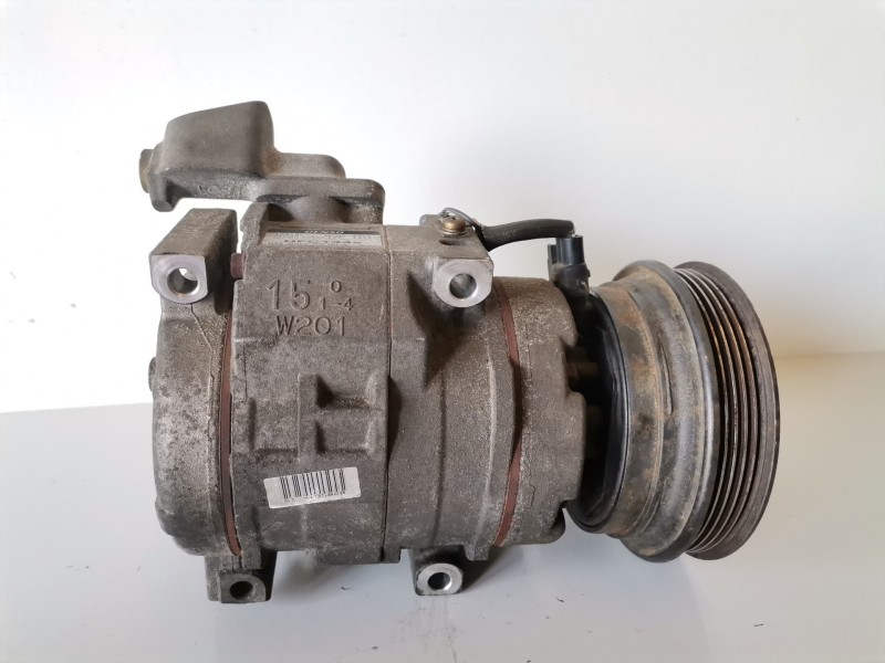 Recambio de compresor aire acondicionado para toyota rav4 (a2) 1cdftv referencia OEM IAM 4472204302  