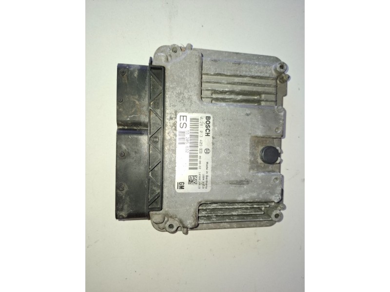 Recambio de centralita motor uce para opel vectra c berlina z19dth referencia OEM IAM 0281013409  