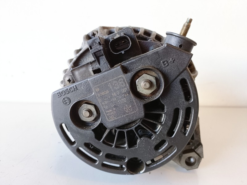 Recambio de alternador para jeep grand cherokee (wj/wg) erh referencia OEM IAM 6004ML0001/56041322  