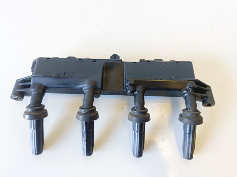 Recambio de bobina encendido para peugeot 206 kfw referencia OEM IAM 9654814480  