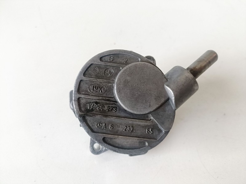 Recambio de depresor freno / bomba vacio para mercedes-benz sprinter ii kombi 646986 referencia OEM IAM A6282300065  