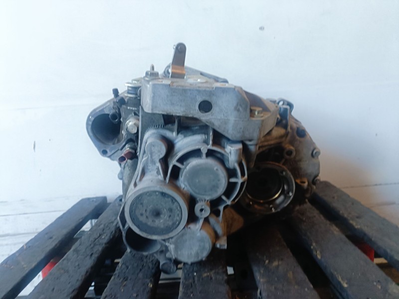 Recambio de caja cambios para volkswagen passat variant (3c5) bkp referencia OEM IAM HDV  