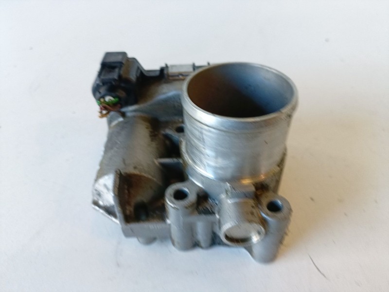 Recambio de caja mariposa para nissan primastar (x83) m9r780 referencia OEM IAM 8200330810E  