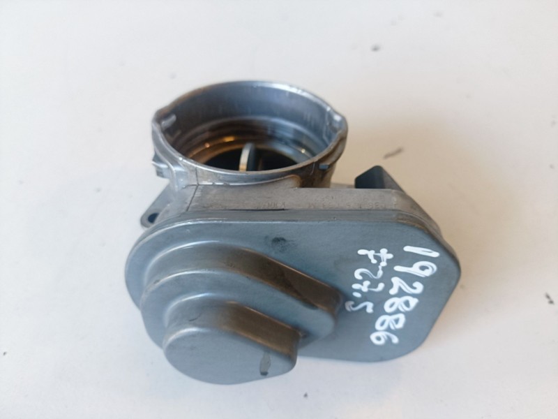 Recambio de caja mariposa para volkswagen passat variant (3c5) bkp referencia OEM IAM 038128063M  