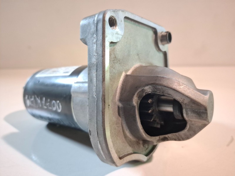 Recambio de motor arranque para peugeot 2008 hn01 referencia OEM IAM 9674077280  