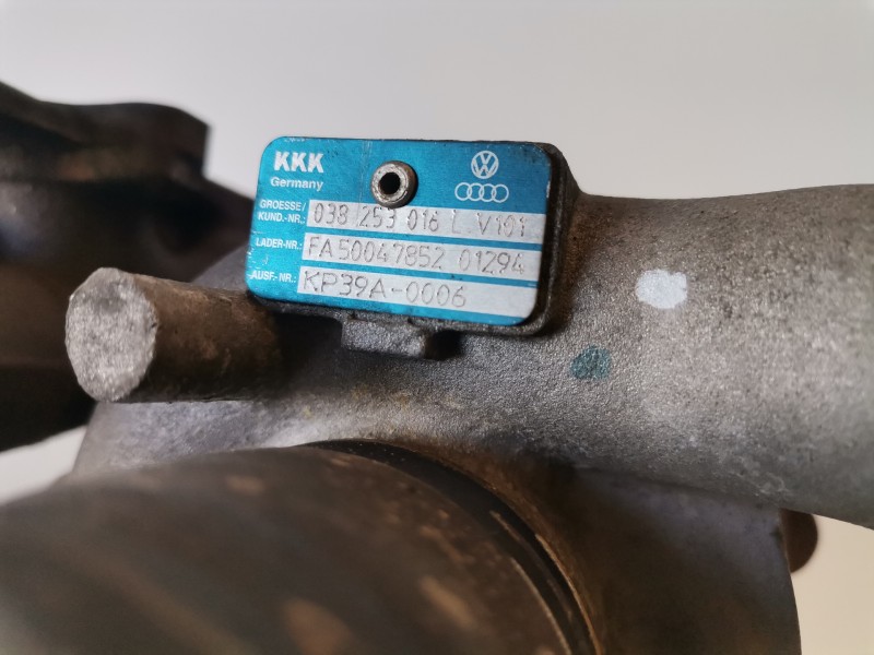 Recambio de turbocompresor para seat ibiza (6l1) atd referencia OEM IAM 038253016L  