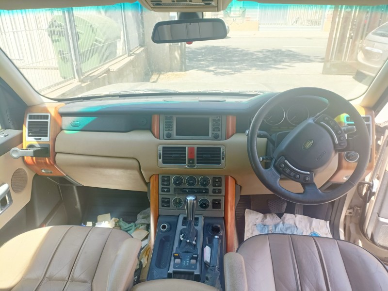 land rover range rover (lm) del año 2003