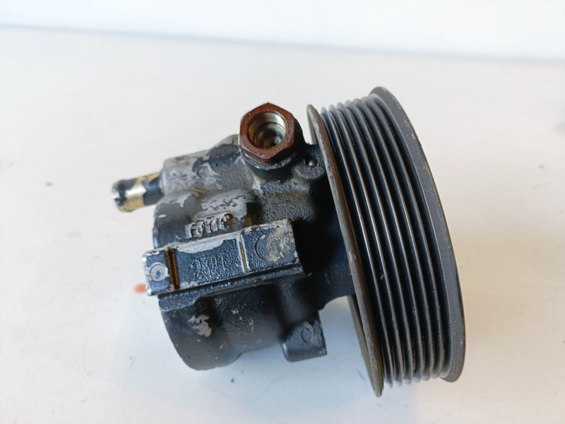 Recambio de bomba direccion para nissan primastar (x83) m9r780 referencia OEM IAM   