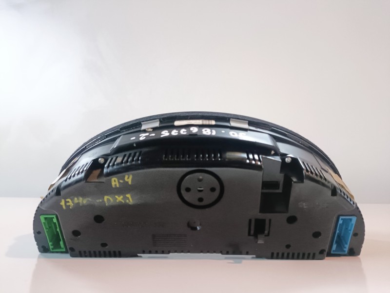 Recambio de cuadro instrumentos para audi a4 avant (8e) asb referencia OEM IAM 0263626211  