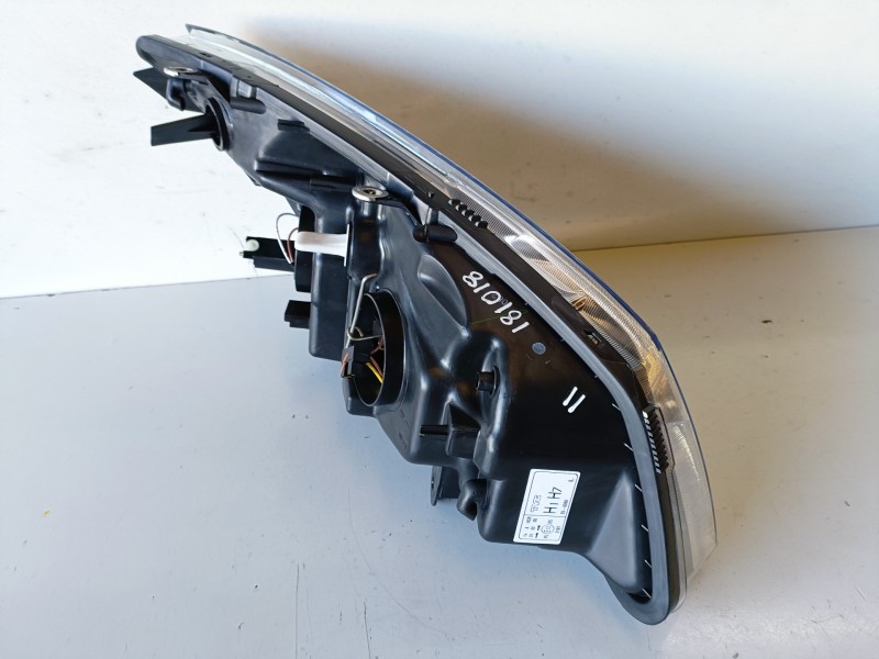 Recambio de faro derecho para renault scenic ii (jm) k9k732 referencia OEM IAM   