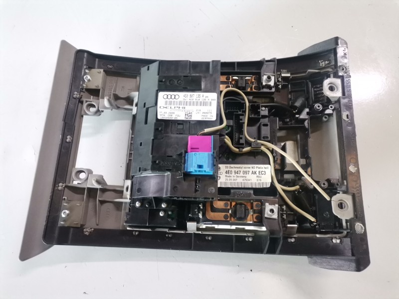 Recambio de luz interior para audi a8 (4e) bvn referencia OEM IAM 4E0947097AK  