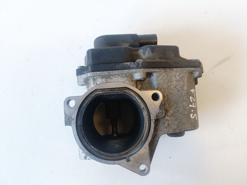 Recambio de valvula egr para volkswagen passat variant (3c5) bkp referencia OEM IAM 03G131501  
