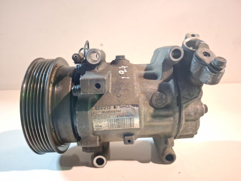 Recambio de compresor aire acondicionado para renault kangoo i (f/kc0) k9k718 referencia OEM IAM 8200716562  