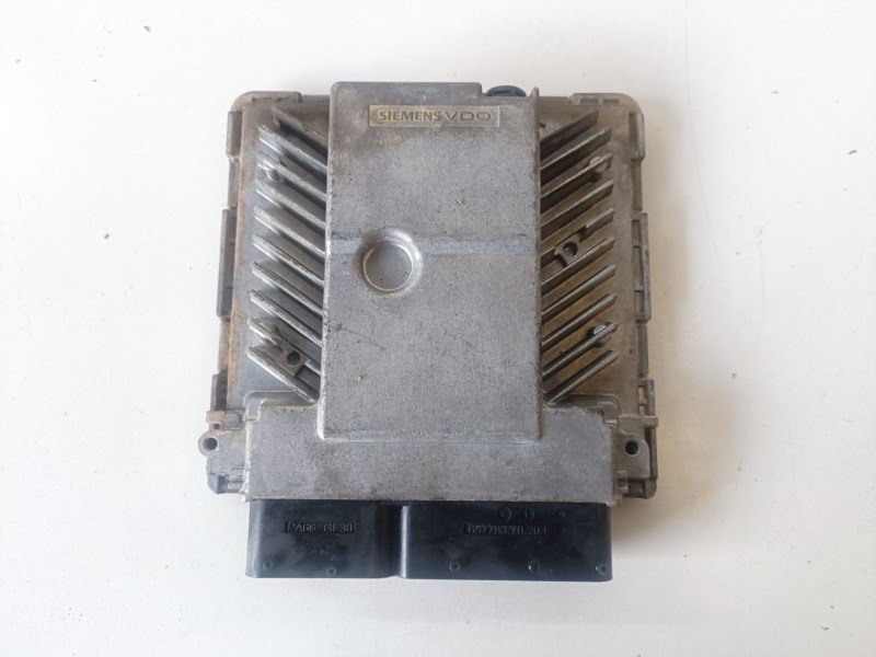 Recambio de centralita motor uce para volkswagen passat variant (3c5) bkp referencia OEM IAM   