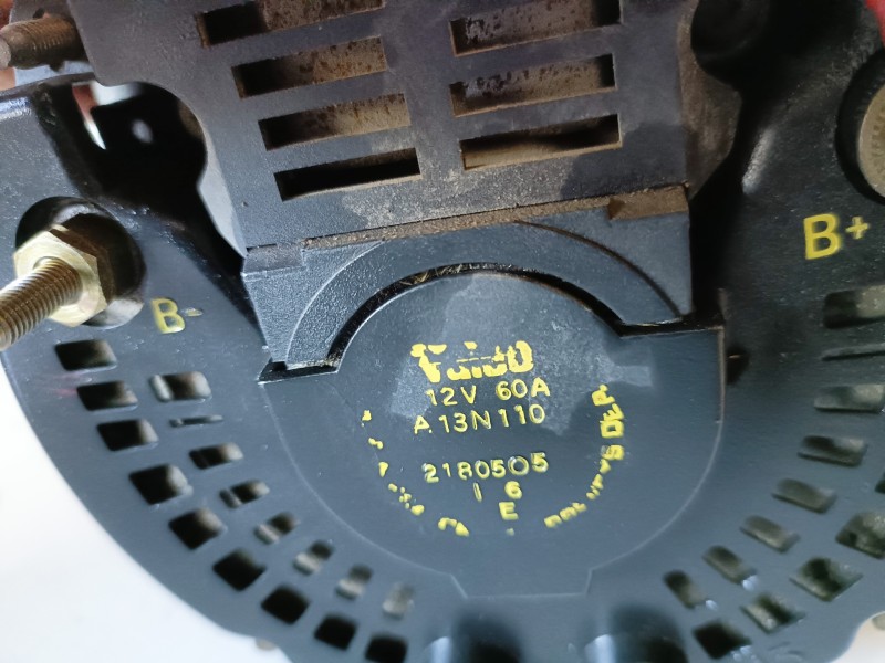 Recambio de alternador para renault rapid /express (f40) c3g710 referencia OEM IAM A13N110  