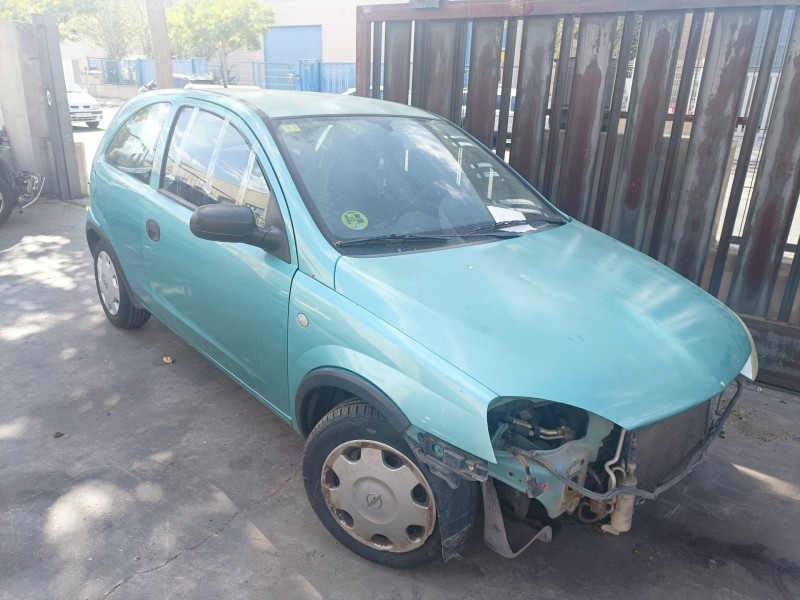 opel corsa c del año 2004