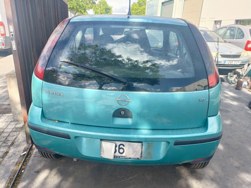 opel corsa c del año 2004