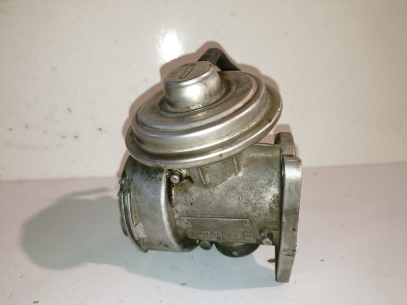Recambio de valvula egr para mercedes-benz clase c (bm 203) berlina 611962 referencia OEM IAM 72293105/A6110900754  
