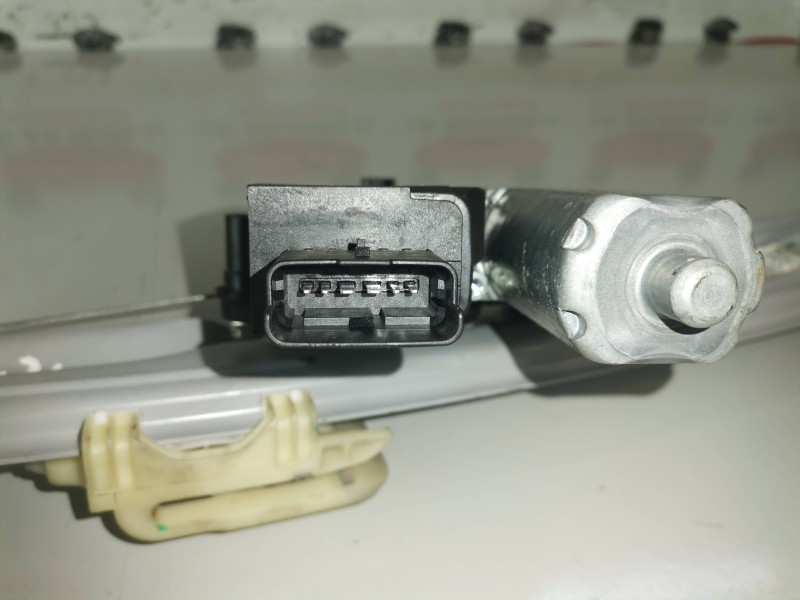 Recambio de elevalunas trasero derecho para opel crossland x eb2adts (hn05) referencia OEM IAM 98830P1M21  