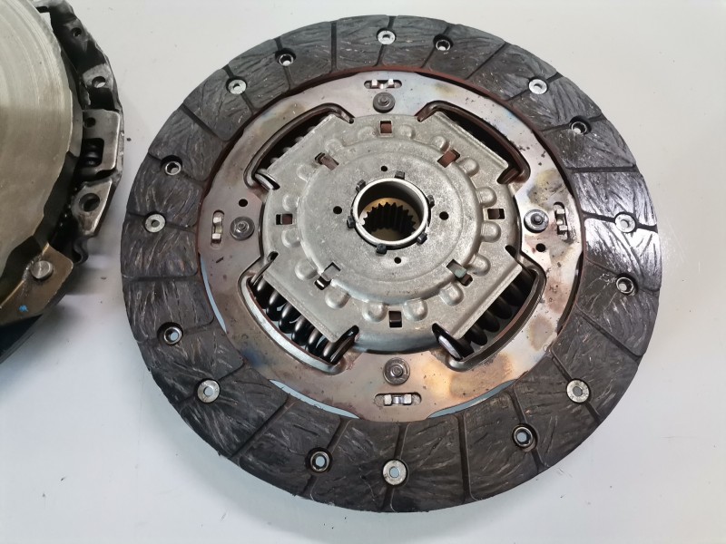 Recambio de kit embrague para citroen jumpy rh02 referencia OEM IAM   