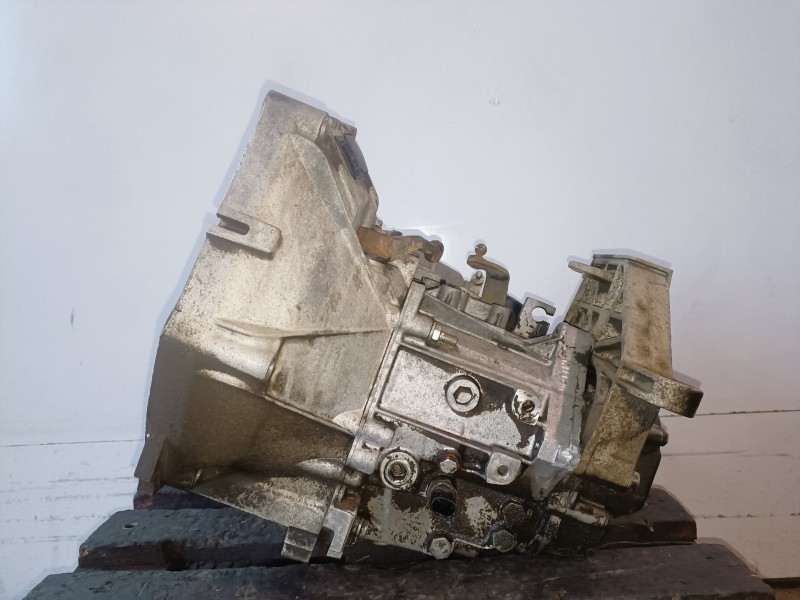 Recambio de caja cambios para fiat grande punto (199) 199a2000 referencia OEM IAM   