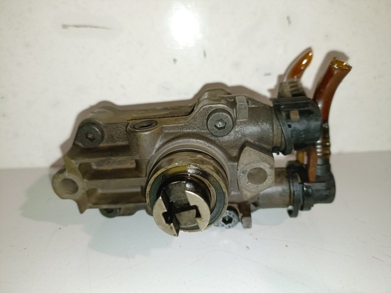 Recambio de bomba combustible para mercedes-benz clase c (bm 203) berlina 611962 referencia OEM IAM A6110900850  