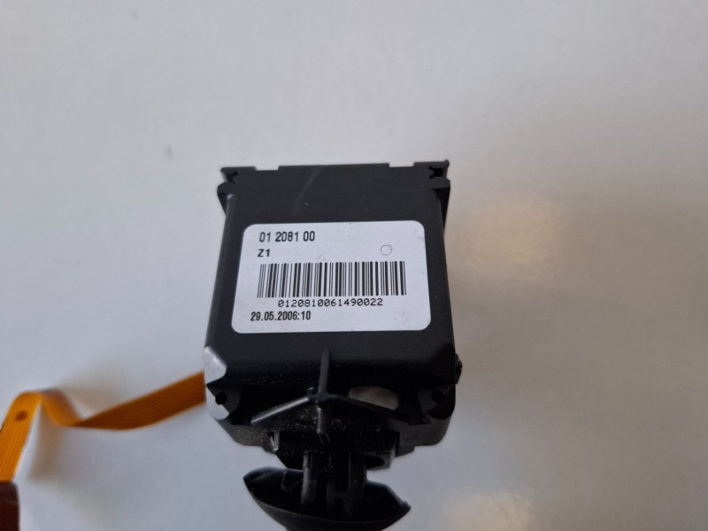 Recambio de mando limpia para bmw serie 3 berlina (e90) 204d4 referencia OEM IAM 01208100  