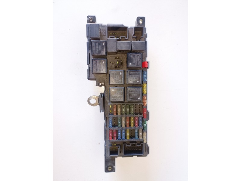 Recambio de caja reles / fusibles para volvo s80 berlina d5252t referencia OEM IAM 9452993  