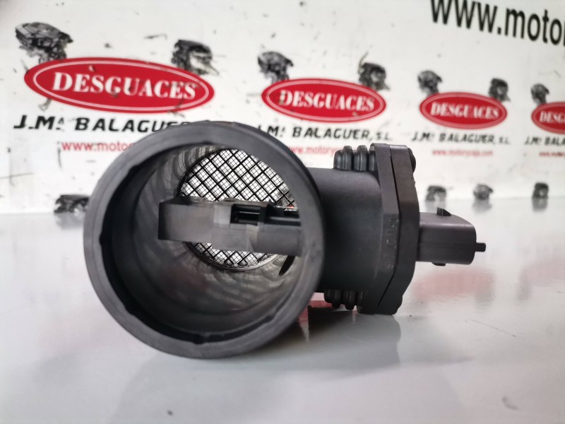 Recambio de caudalimetro para opel corsa b x12xe referencia OEM IAM 0280217123  