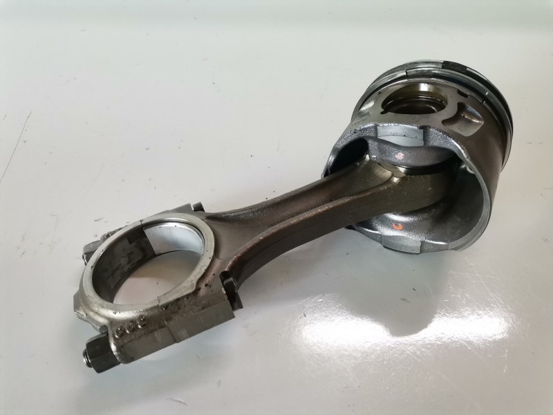 Recambio de piston para citroen jumpy rh02 referencia OEM IAM   