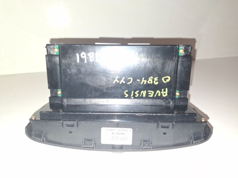 Recambio de mando climatizador para toyota avensis berlina (t25) 1zzfe referencia OEM IAM 5590205050G  