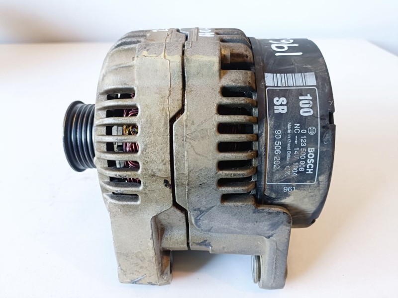 Recambio de alternador para opel frontera b x22dth referencia OEM IAM 0123500008  