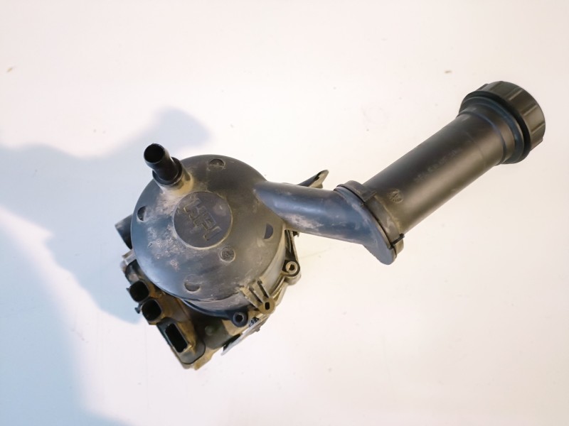 Recambio de bomba direccion para peugeot partner tepee 9h06 referencia OEM IAM 9807201780  