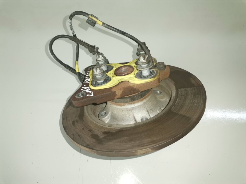 Recambio de buje para opel crossland x eb2adts (hn05) referencia OEM IAM   