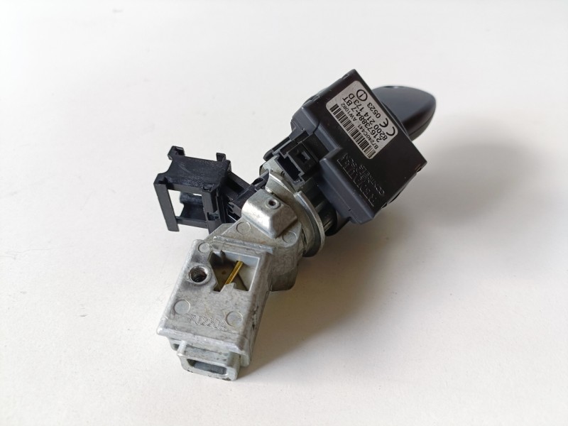 Recambio de conmutador de arranque para renault modus i k9k766 referencia OEM IAM 8200214158  