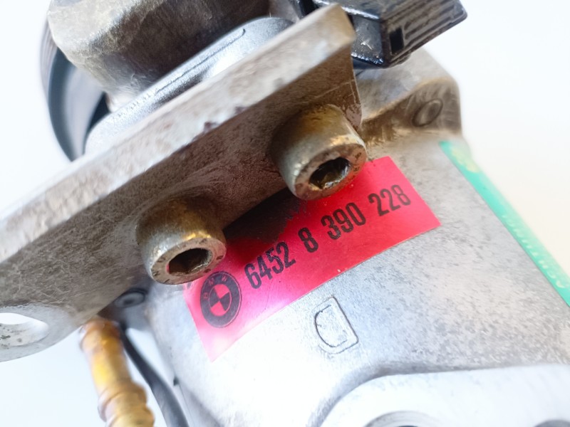 Recambio de compresor aire acondicionado para bmw serie 3 berlina (e36) 174t1 referencia OEM IAM 64528390228  