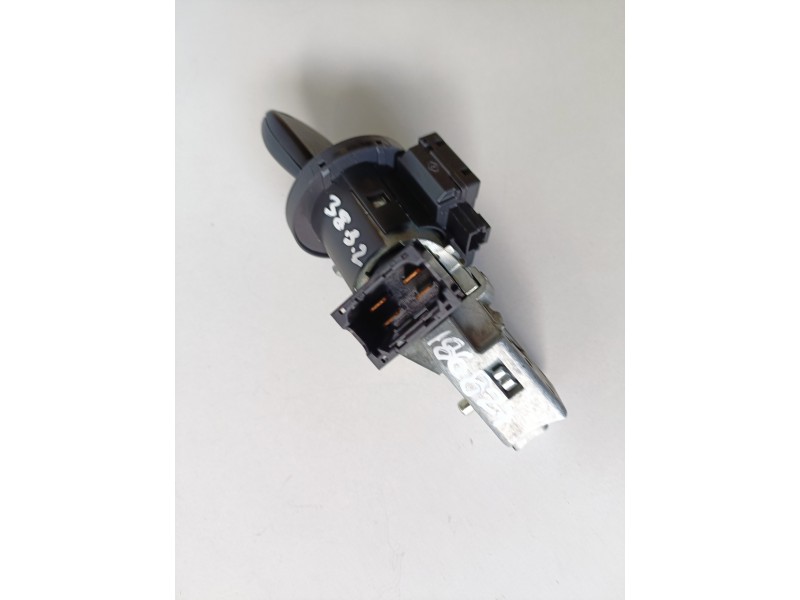 Recambio de conmutador de arranque para renault modus i k9k766 referencia OEM IAM 8200214158  