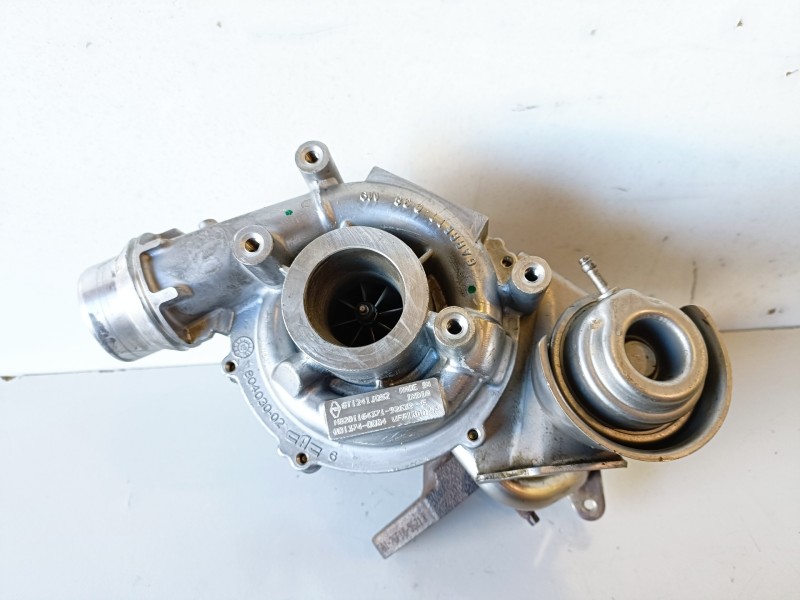 Recambio de turbocompresor para renault kangoo ii (f/kw0) k9k608 referencia OEM IAM H8201164371/6013740004  