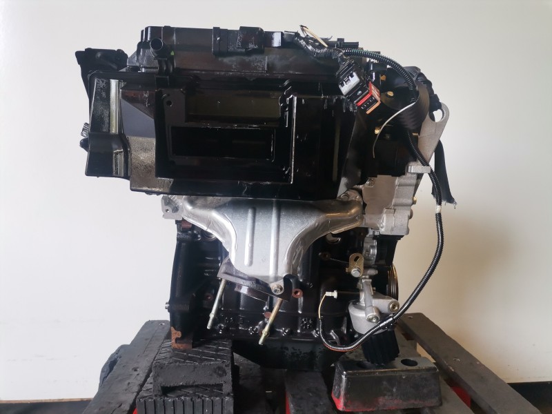 Recambio de motor completo para renault clio ii fase ii (b/cb0) d4f712 referencia OEM IAM D4F712  
