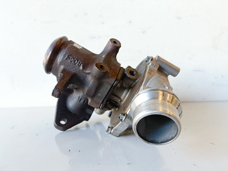 Recambio de turbocompresor para renault kangoo ii (f/kw0) k9k608 referencia OEM IAM H8201164371/6013740004  