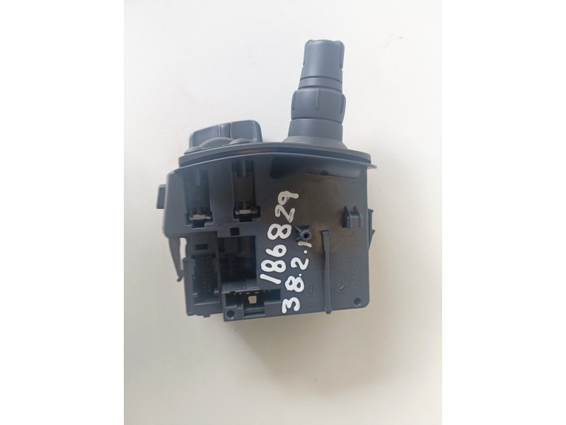 Recambio de mando limpia para renault modus i k9k766 referencia OEM IAM 88103009339  