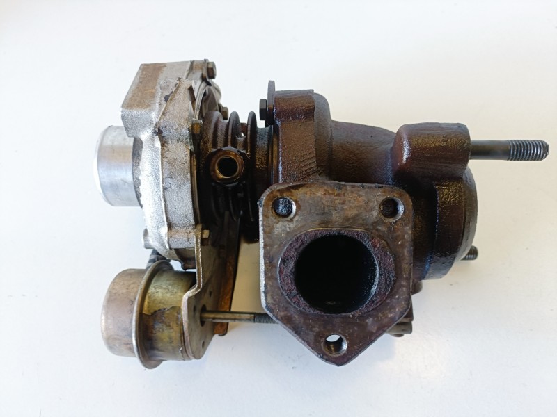 Recambio de turbocompresor para bmw serie 3 berlina (e36) 174t1 referencia OEM IAM 2245420  